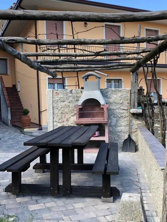 Apartament Casa Teodoro - Gelsomino, Ulivi & Orchidea Tignale Włochy